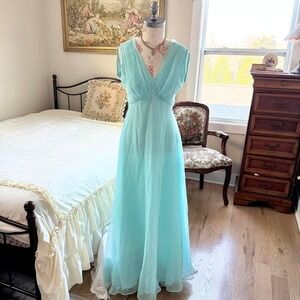 topshop cream dress Mila Ruched Midi Dress, burberry dress shirt Color:Emmerald Elegant Boho Dress for